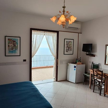 Nino'S In Nocelle Apartment Positano Bagian luar foto