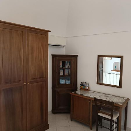 Nino'S In Nocelle Apartment Positano Bagian luar foto