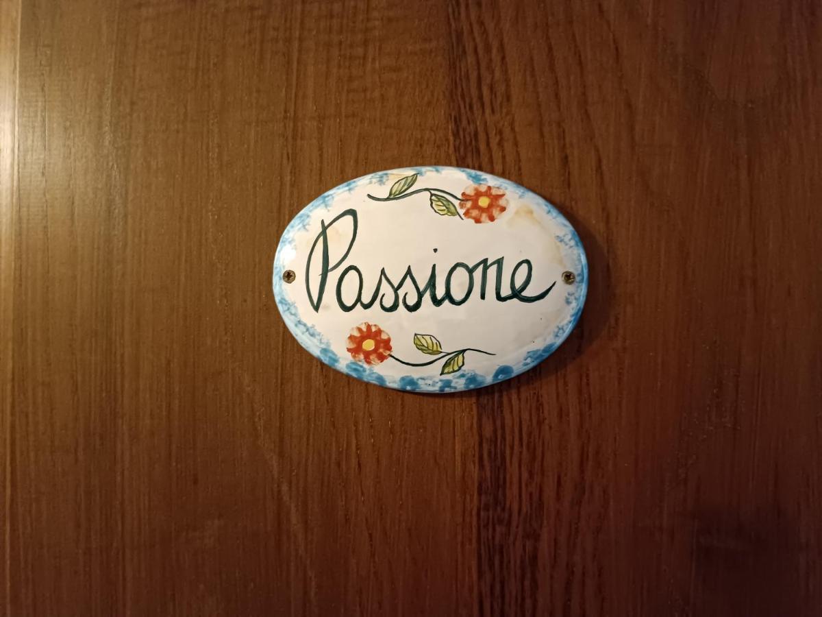 Nino'S In Nocelle Apartment Positano Bagian luar foto