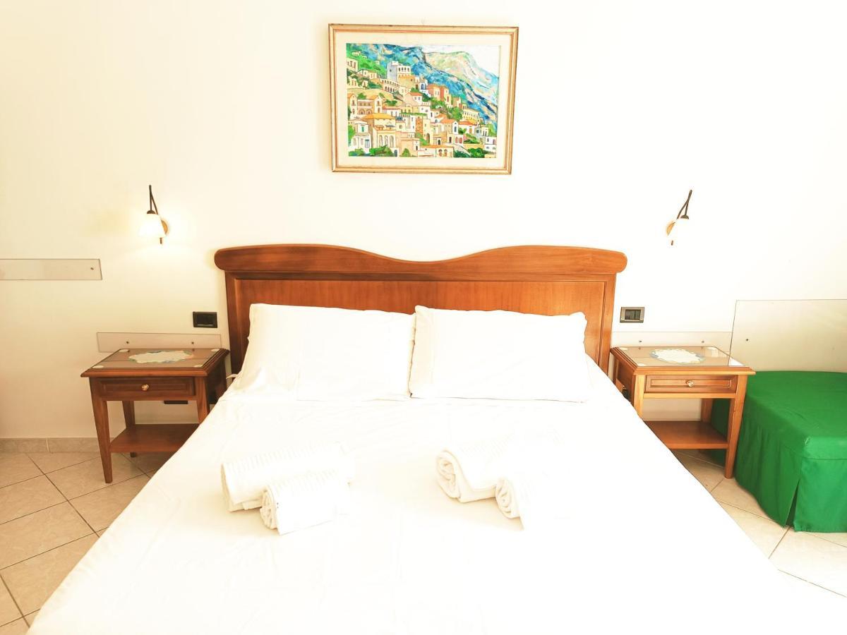 Nino'S In Nocelle Apartment Positano Bagian luar foto